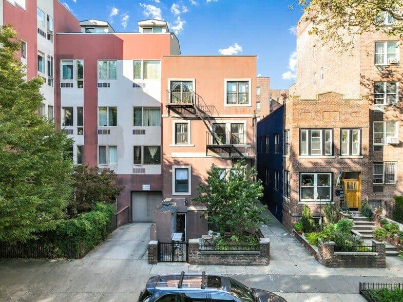 67 Hawthorne Street, Prospect Lefferts Gardens